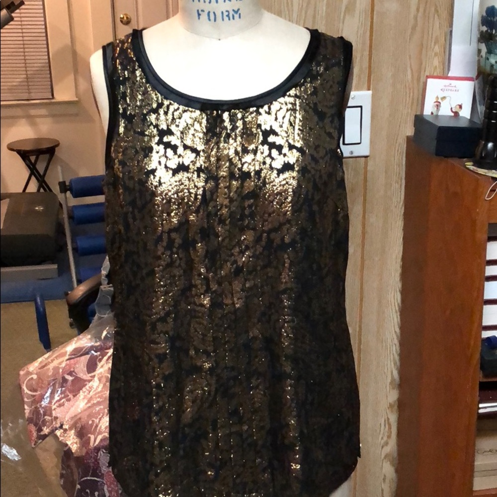 Dkny black and gold top sz 6 NWT